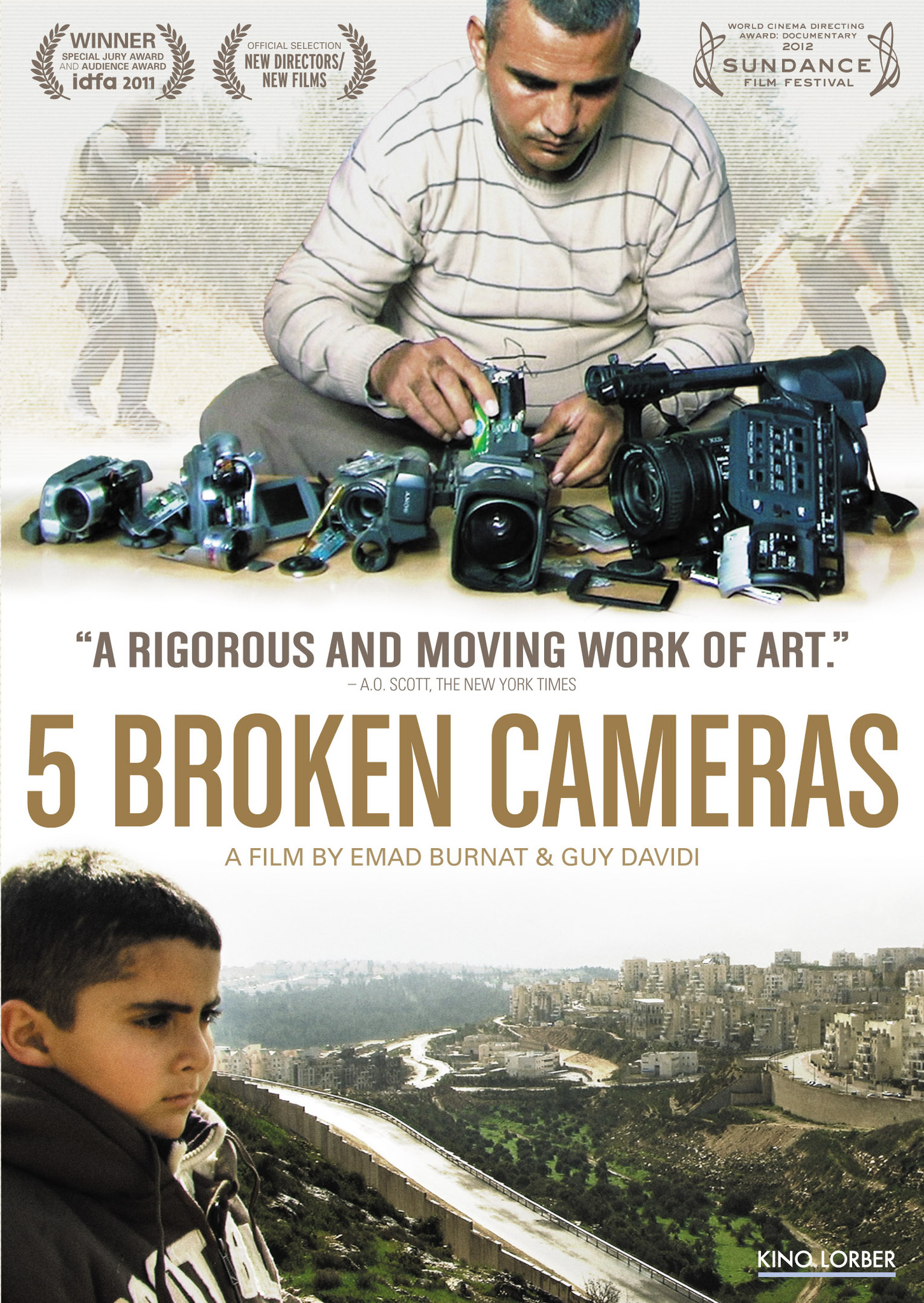 afiche de 5 BROKEN CAMERAS