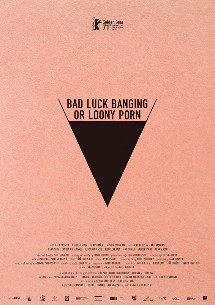 afiche de BAD LUCK BANGING OR LOONY PORN
